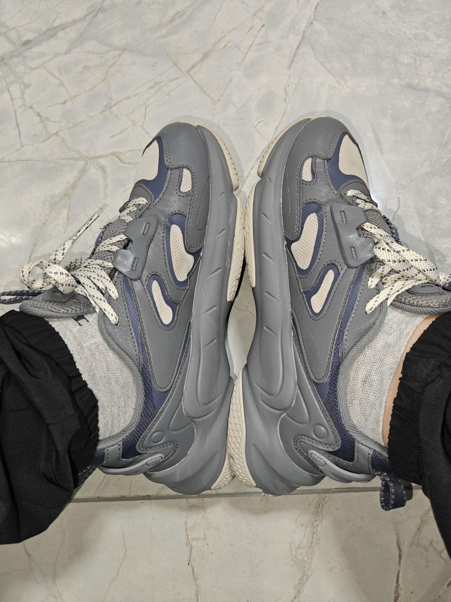 别找了!这双李宁老爹鞋才是秋日穿搭的“宝藏拍档”